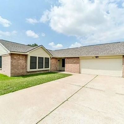 2066 Feather Ridge Dr, Missouri City, TX 77489