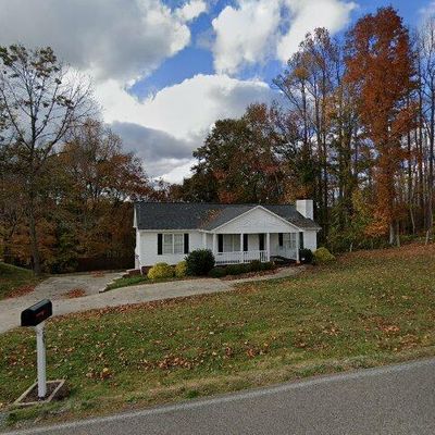 207 Eastern Star Rd, Kingsport, TN 37663