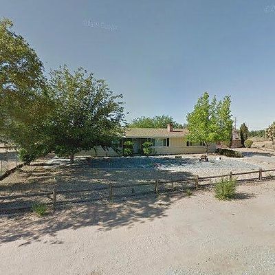 20715 Teton Rd, Apple Valley, CA 92308