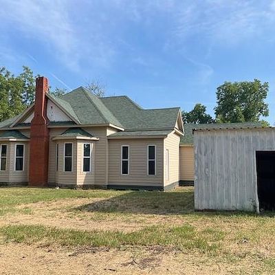 208 S Main St, Collinsville, TX 76233