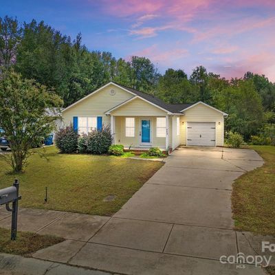 209 Billie Hope Dr, Salisbury, NC 28146