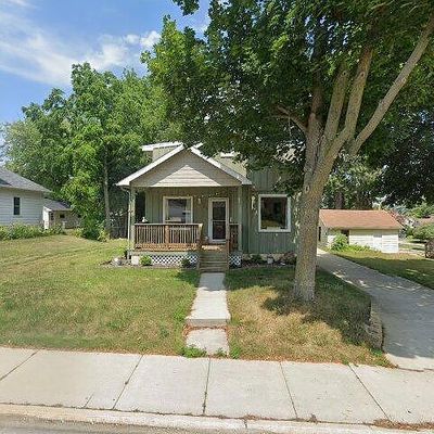 209 E Allouez Ave, Green Bay, WI 54301