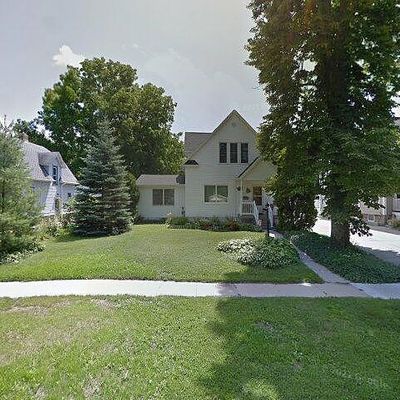 209 Elwell St, Alma, MI 48801