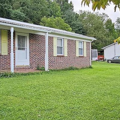 209 Laredo St, Tazewell, VA 24651