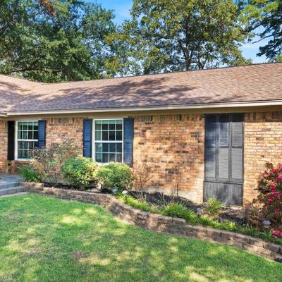 2090 Fort Dr, Longview, TX 75604