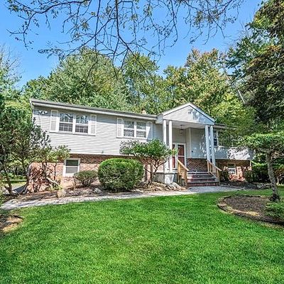 21 Alida Pl, Ramsey, NJ 07446