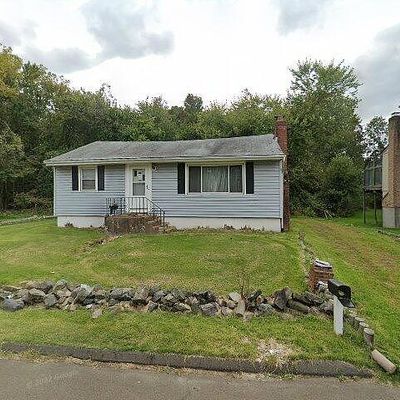 21 Ocala St, West Haven, CT 06516