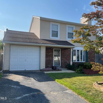 21 Windward Dr, Barnegat, NJ 08005