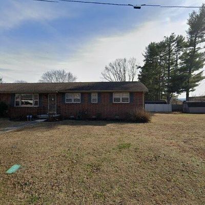 210 E Petty Ln, Winchester, TN 37398