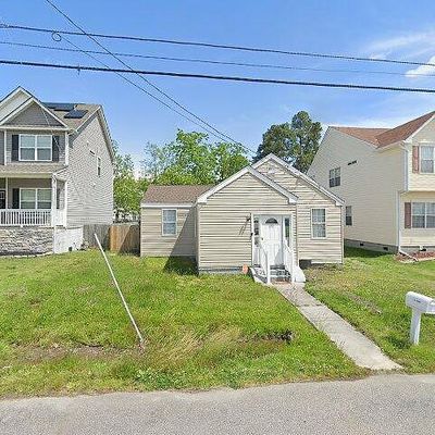 210 Gregg St, Chesapeake, VA 23320