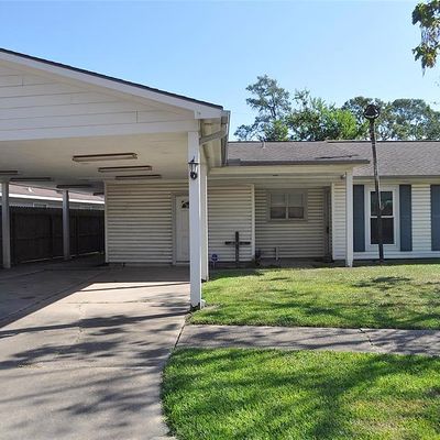 210 Overbluff St, Channelview, TX 77530