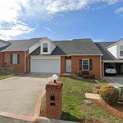 210 Red Wolf Way, Lenoir City, TN 37772