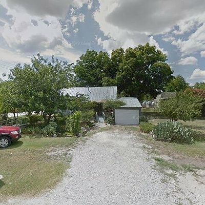 210 S Pecan St, Hico, TX 76457