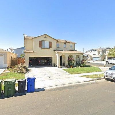 210 Tuscany Ave, Greenfield, CA 93927