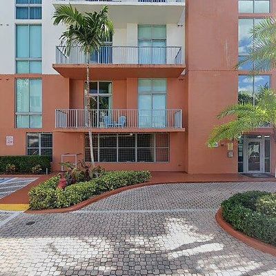 2100 Van Buren St #402, Hollywood, FL 33020