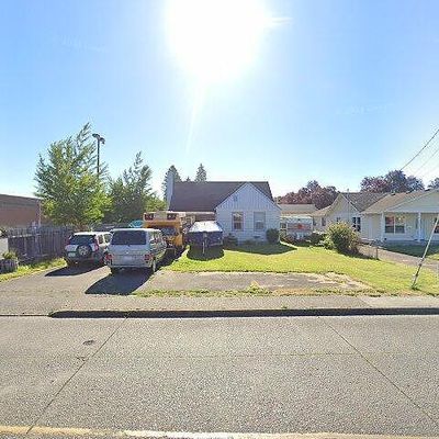 2102 30 Th Ave, Longview, WA 98632