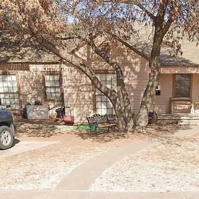 2102 30 Th St, Lubbock, TX 79411