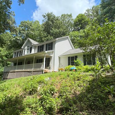 2105 Archway Rd, Blue Ridge, VA 24064