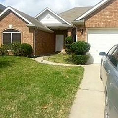 2106 Whirlaway Dr, Stafford, TX 77477