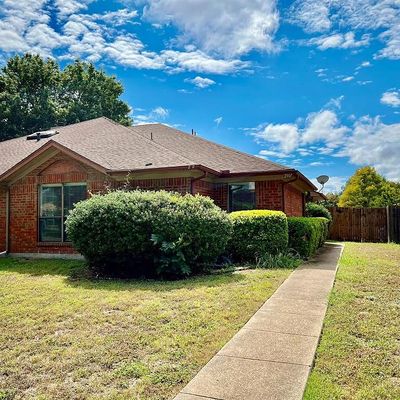 2107 Prairie Creek Trl, Garland, TX 75040