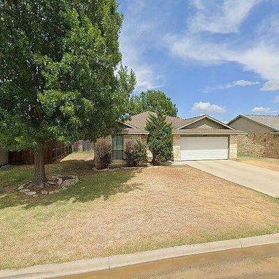 2108 8 Th St, Brownwood, TX 76801