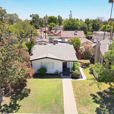 211 Flower St, Bakersfield, CA 93305