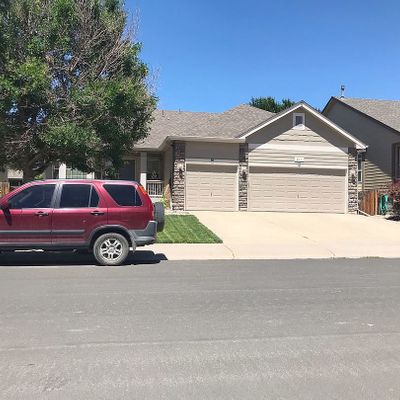 211 Muscovey Ln, Johnstown, CO 80534