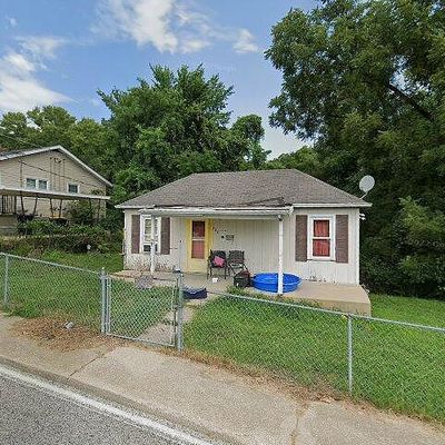 211 N 9 Th St, Festus, MO 63028