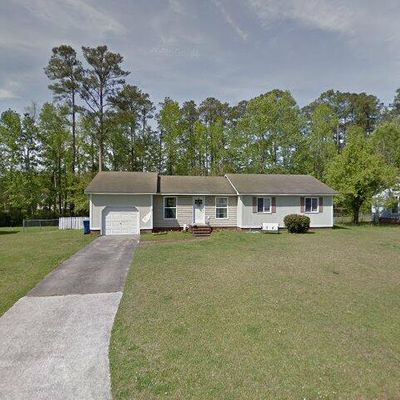 211 Nottingham Dr, Havelock, NC 28532