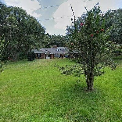 211 Traceway Dr, Natchez, MS 39120