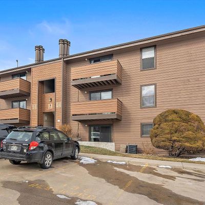 211 Wright St #104, Lakewood, CO 80228