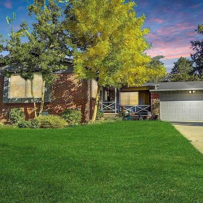 2110 Tabor Dr, Lakewood, CO 80215