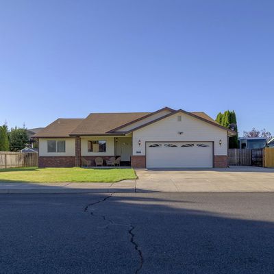 2114 Nw Greenwood Pl, Redmond, OR 97756