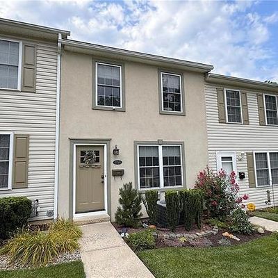 2119 W Walnut St, Allentown, PA 18104