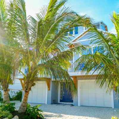 212 72 Nd St, Holmes Beach, FL 34217