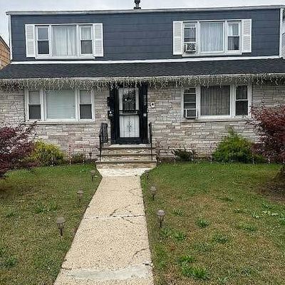 212 Eppirt St, East Orange, NJ 07018