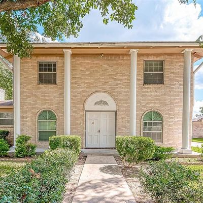 212 Palm Aire Dr, Friendswood, TX 77546