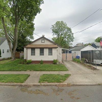 213 W 4 Th St, Florence, NJ 08518