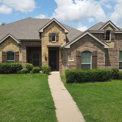 213 Wisteria Way, Red Oak, TX 75154