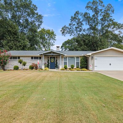 2131 Berry Ave, Florence, AL 35630