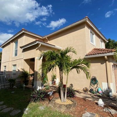 2138 Little Torch St, Riviera Beach, FL 33407