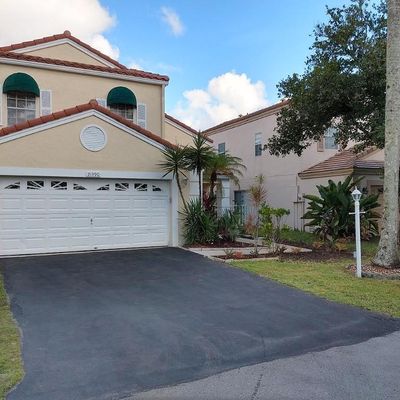 21390 Sawmill Ct, Boca Raton, FL 33498