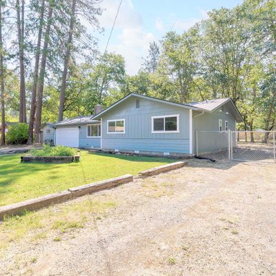 214 Millie St, Cave Junction, OR 97523