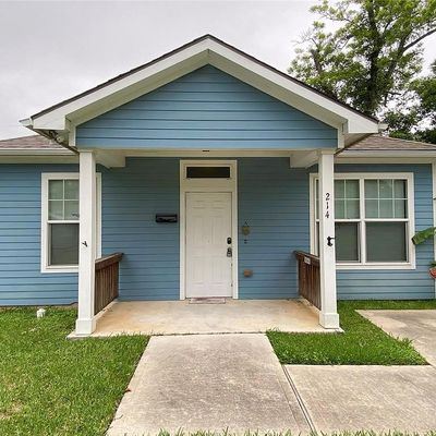 214 S Leroy St, Texas City, TX 77591