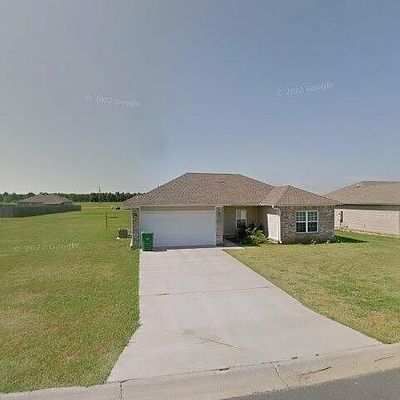 215 Baldwin Dr, Beebe, AR 72012