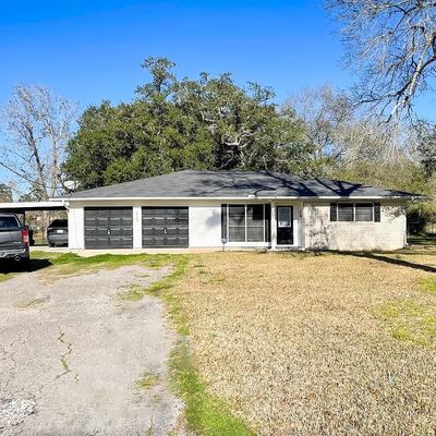 215 Bower Dr, Bridge City, TX 77611