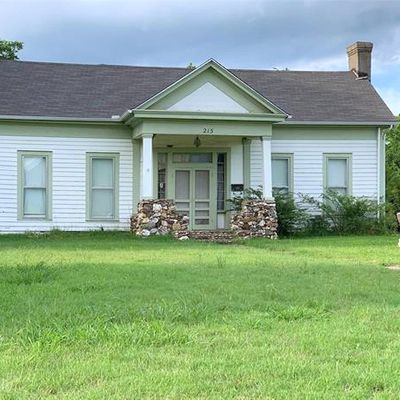 215 Paris St, Ladonia, TX 75449