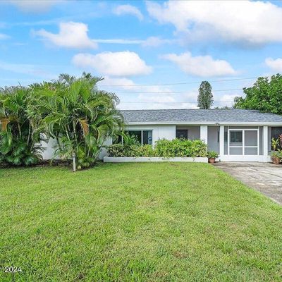 2150 N Shannon Ave, Indialantic, FL 32903