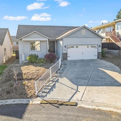 216 N 78 Th Ave, Yakima, WA 98908