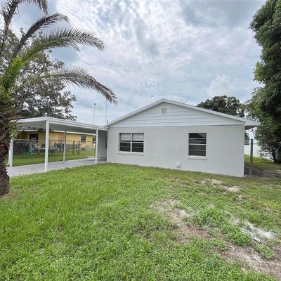 216 Pike St, Auburndale, FL 33823